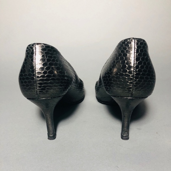 Authentic Helmet Lang Silver snake Pointed Pumps - Picture 4 of 7